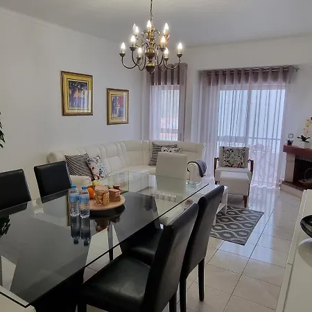 Blue Boat House - The Atlantic Breeze Apartment Nazare